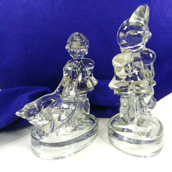 Vintage Pair of Clear Glass Bookends Girl Feeding Geese - Picture 8 of 11